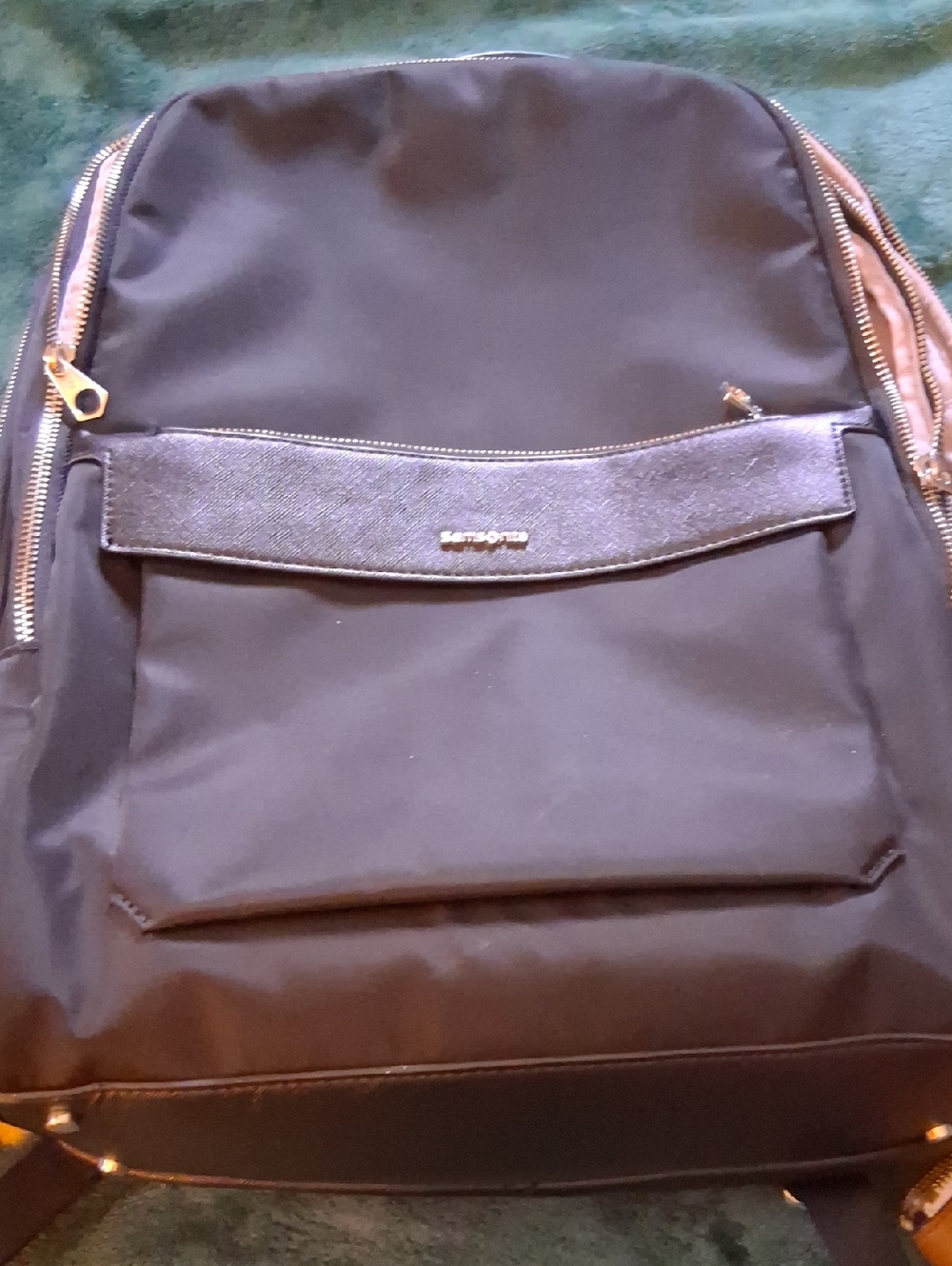 Samsonite Black Men's Or Womens Backpack with Silver Zippers